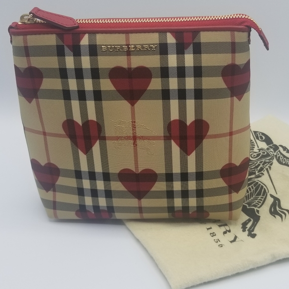 BURBERRY Hearts Clutch or Cosmetic Case NWOT *** VALENTINES *** - Picture 3 of 11